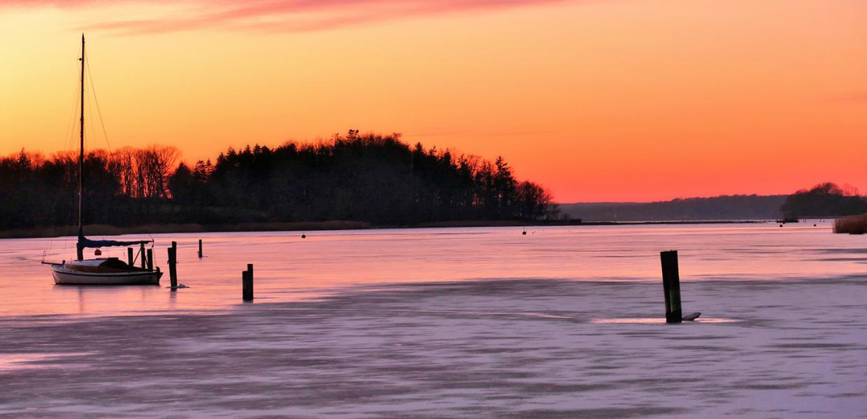 Solnedgang over Gamborg Fjord ved Middelfart