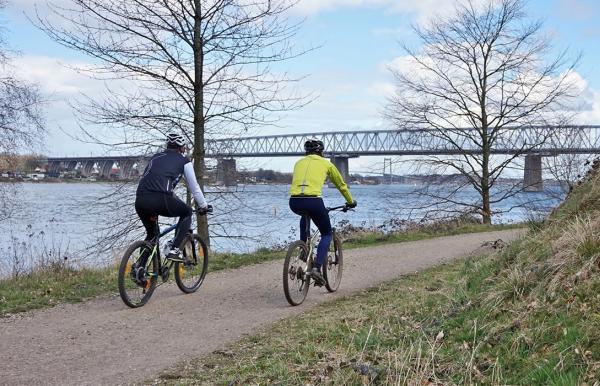 Dejlig cykeltur ved Kongebro i Middelfart