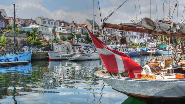 Oplev Sydhavsstemning i Gammel Havn - Middelfart