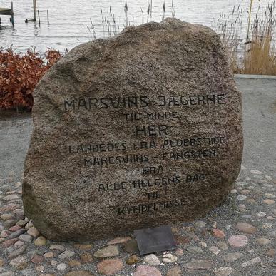 Mindesten for marsvinejægerne - Gamborg - Middelfart